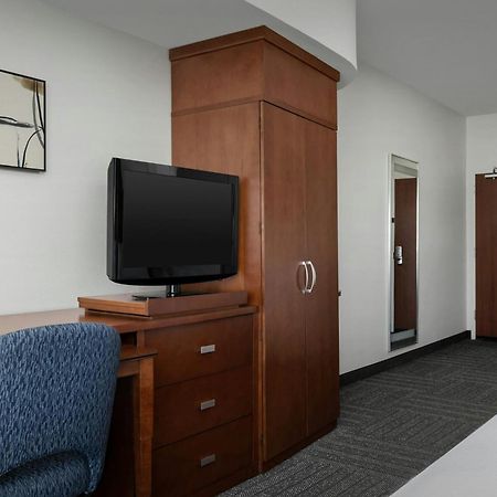Courtyard By Marriott Salisbury Hotel Ngoại thất bức ảnh