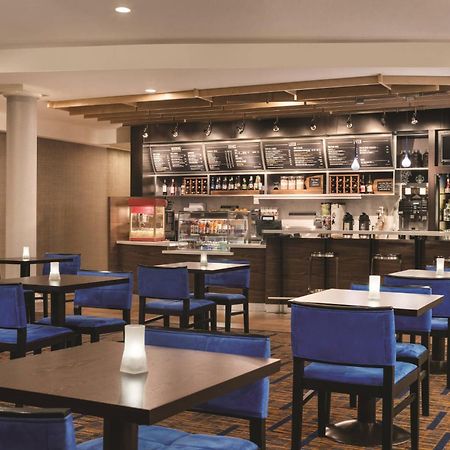 Courtyard By Marriott Salisbury Hotel Ngoại thất bức ảnh