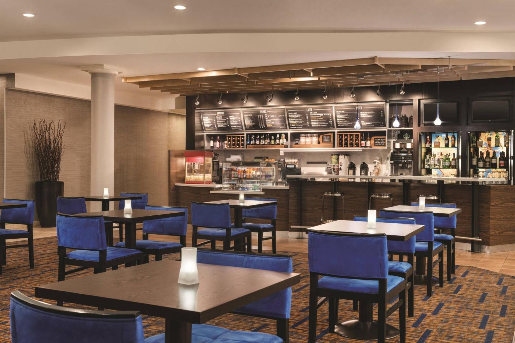 Courtyard By Marriott Salisbury Hotel Ngoại thất bức ảnh