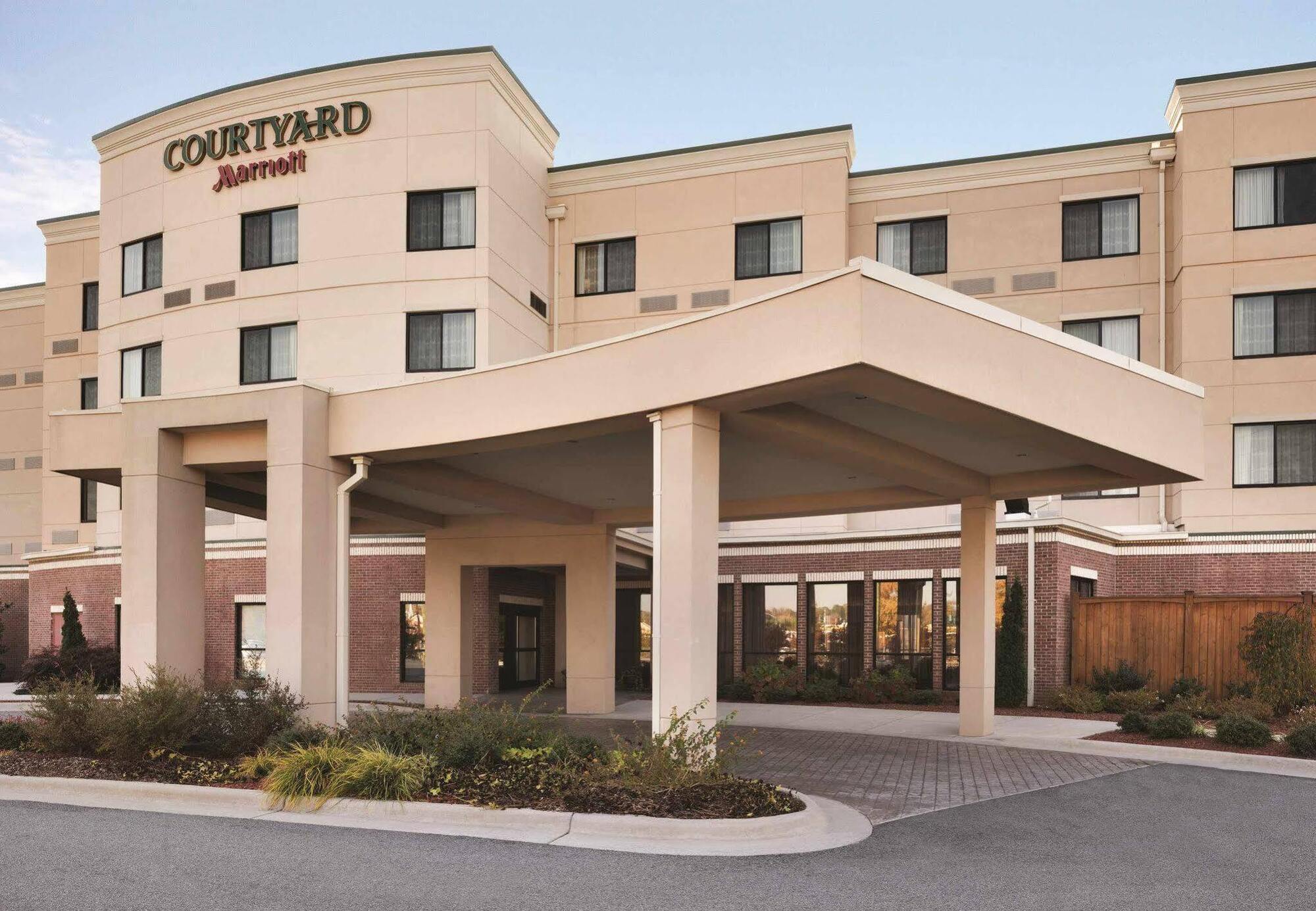 Courtyard By Marriott Salisbury Hotel Ngoại thất bức ảnh